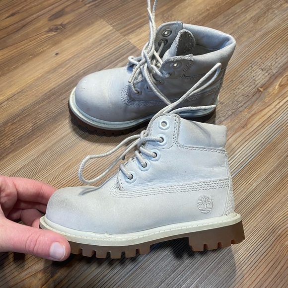4/$16 Timberland Toddler Boots - Picture 2 of 9